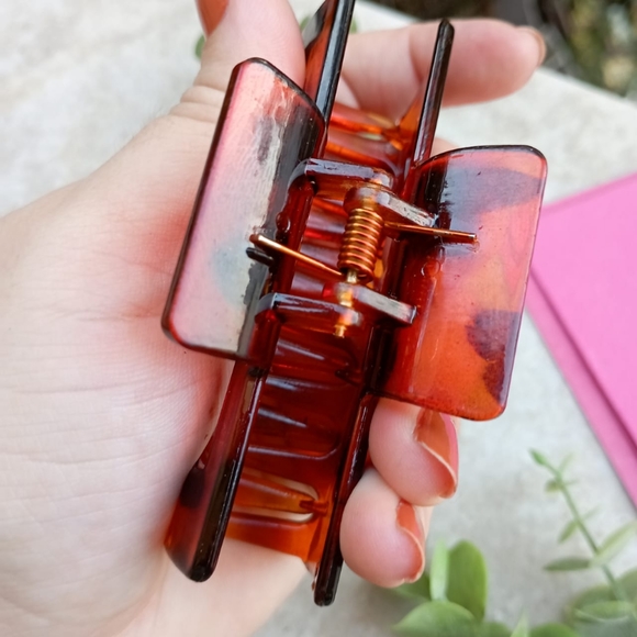 👩‍❤️‍👩 Brown Boho H&M Hair Clasp - Picture 6 of 6